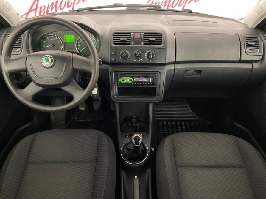 Skoda Fabia II Рестайлинг Псков  - изображение 9