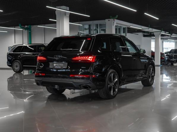 Audi Q7 II (4M) Рестайлинг 2 с пробегом 2025 года, цена 10 950 000 рублей, 5161 км, внедорожник, Автокод Объявления