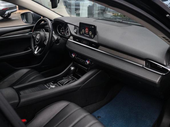 Mazda 6 III (GJ) Рестайлинг 2 с пробегом 2022 года, цена 2 650 000 рублей, 72552 км, седан, Автокод Объявления