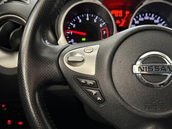 Nissan Juke I с пробегом 2012 года, цена 957 000 рублей, 123212 км, внедорожник, Автокод Объявления