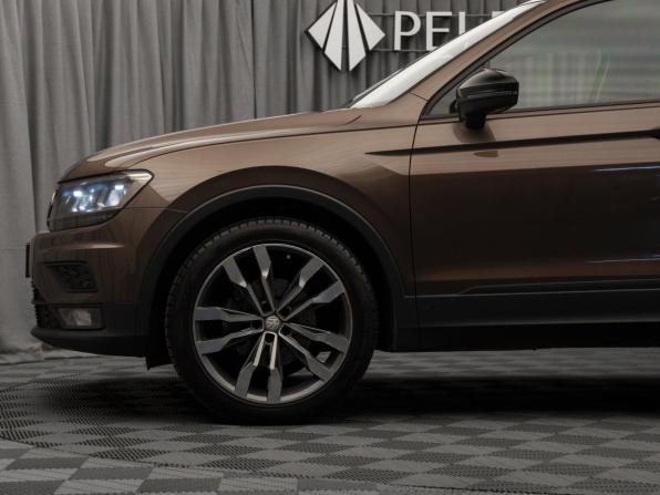 Volkswagen Tiguan II с пробегом 2019 года, цена 2 450 000 рублей, 133490 км, внедорожник, Автокод Объявления