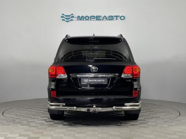 Toyota Land Cruiser 200 Series Рестайлинг 1 с пробегом 2015 года, цена 3 179 000 рублей, 261211 км, внедорожник, Автокод Объявления