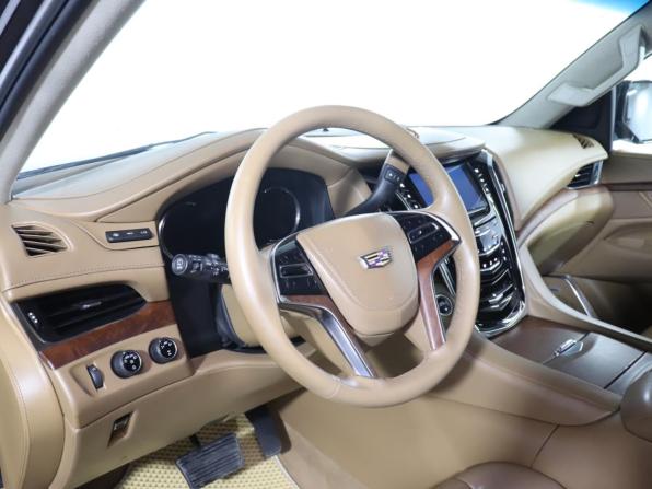 Cadillac Escalade IV с пробегом 2016 года, цена 3 690 000 рублей, 167884 км, внедорожник, Автокод Объявления
