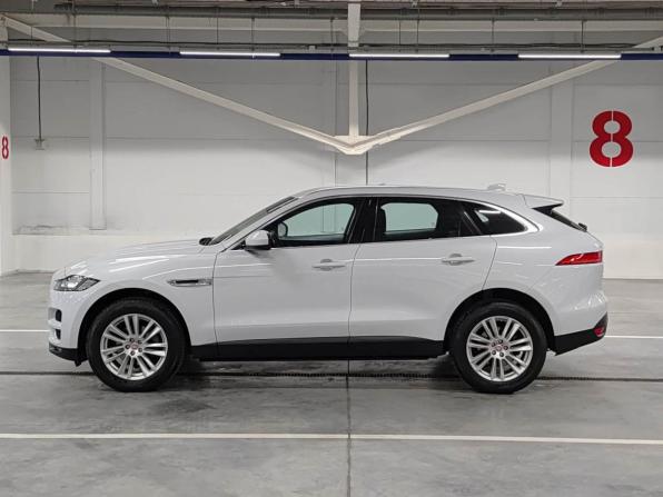 Jaguar F-Pace I с пробегом 2017 года, цена 2 650 000 рублей, 107596 км, внедорожник, Автокод Объявления