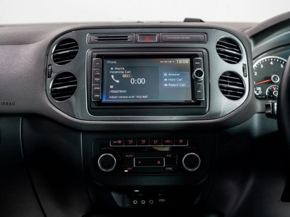 Volkswagen Tiguan I Рестайлинг с пробегом 2014 года, цена 1 560 000 рублей, 132750 км, внедорожник, Автокод Объявления