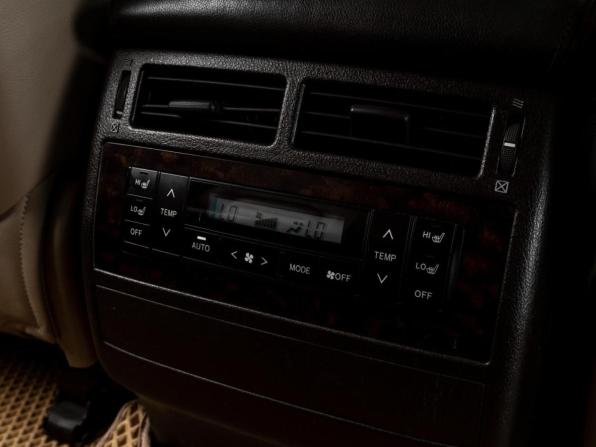 Toyota Land Cruiser 200 Series с пробегом 2008 года, цена 3 289 000 рублей, 193879 км, внедорожник, Автокод Объявления