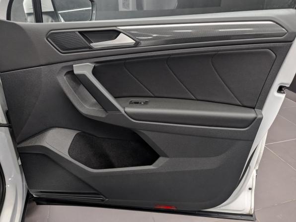 Volkswagen Tiguan II с пробегом 2019 года, цена 2 550 000 рублей, 149090 км, внедорожник, Автокод Объявления