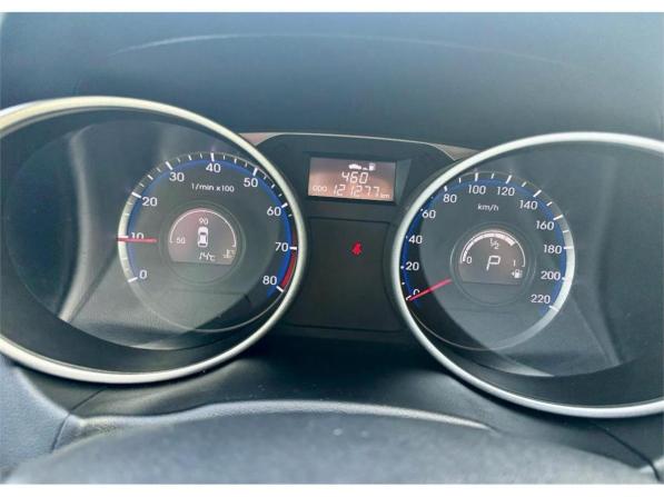 Hyundai ix35 I Рестайлинг с пробегом 2014 года, цена 1 335 000 рублей, 121276 км, внедорожник, Автокод Объявления