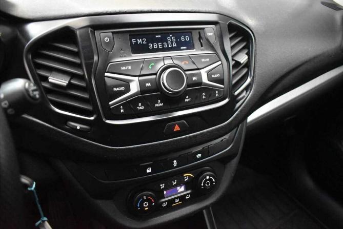 Lada (ВАЗ) Vesta I с пробегом 2019 года, цена 735 000 рублей, 233133 км, универсал, Автокод Объявления