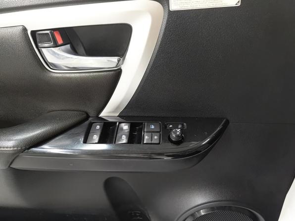 Toyota Fortuner II с пробегом 2018 года, цена 3 890 000 рублей, 104931 км, внедорожник, Автокод Объявления