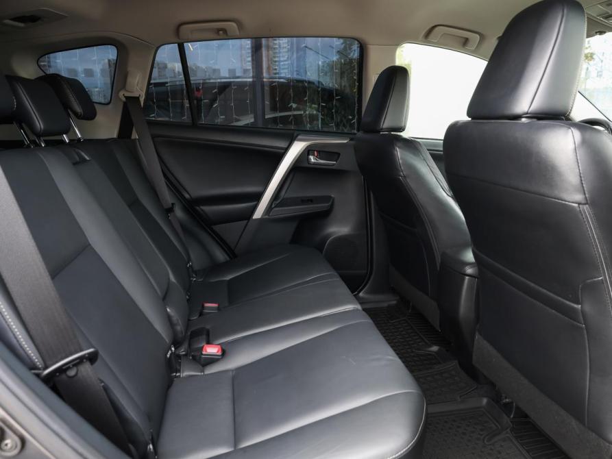 Toyota RAV4 IV (XA40) Москва  - изображение 11