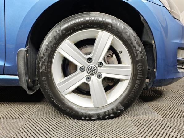 Volkswagen Golf VII с пробегом 2013 года, цена 1 391 000 рублей, 91688 км, хэтчбек, Автокод Объявления