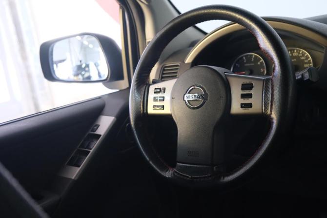 Nissan Pathfinder III с пробегом 2006 года, цена 1 119 000 рублей, 250000 км, внедорожник, Автокод Объявления