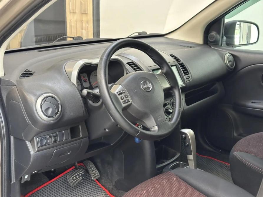 Nissan Note I Барнаул  - изображение 18