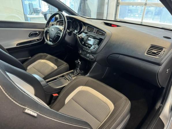 Kia Ceed II с пробегом 2013 года, цена 970 000 рублей, 197582 км, хэтчбек, Автокод Объявления