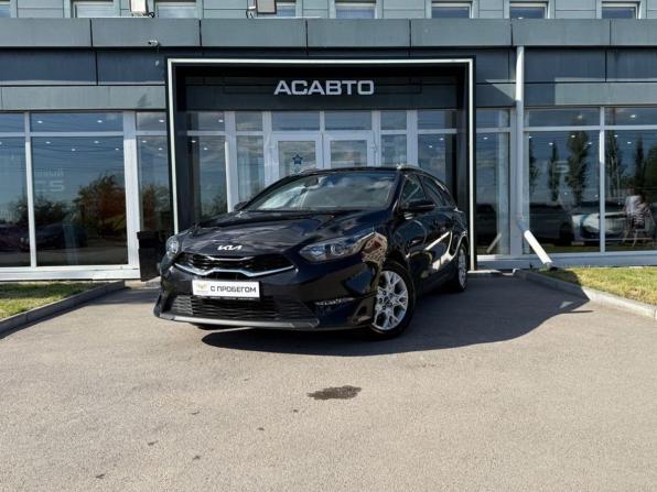 Kia Ceed III Рестайлинг с пробегом 2023 года, цена 2 250 000 рублей, 32485 км, универсал, Автокод Объявления