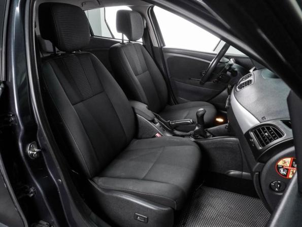 Renault Megane III Рестайлинг с пробегом 2012 года, цена 649 000 рублей, 243197 км, хэтчбек, Автокод Объявления