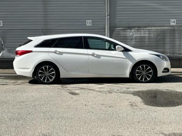 Hyundai i40 I Рестайлинг с пробегом 2016 года, цена 1 289 000 рублей, 129300 км, универсал, Автокод Объявления