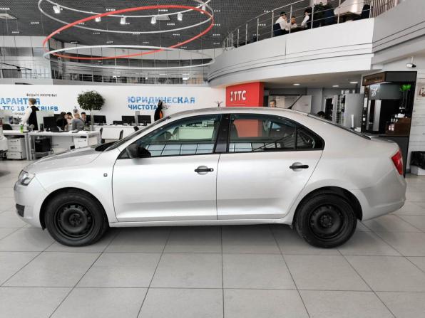 Skoda Rapid I с пробегом 2015 года, цена 1 050 000 рублей, 109441 км, лифтбек, Автокод Объявления