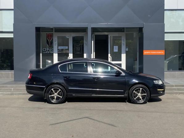 Volkswagen Passat B6 с пробегом 2008 года, цена 435 000 рублей, 301823 км, седан, Автокод Объявления