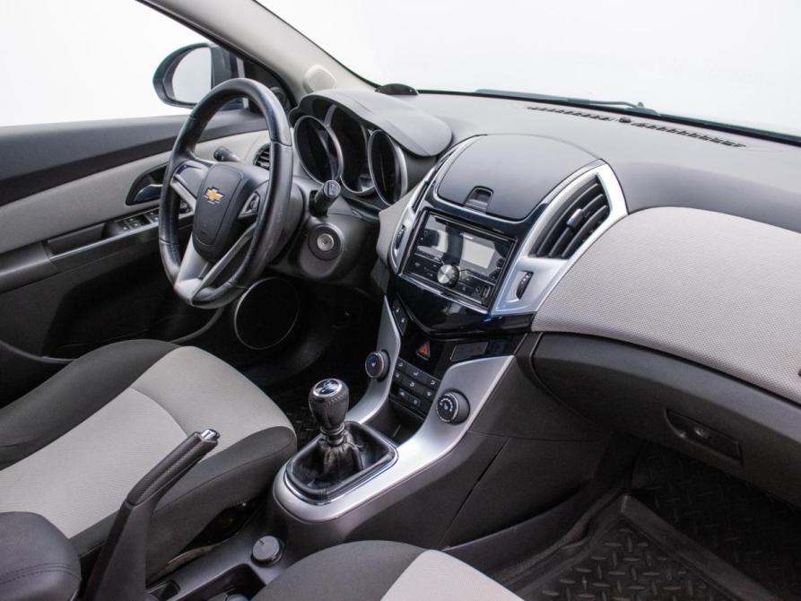 Chevrolet Cruze I Рестайлинг Москва  - изображение 10