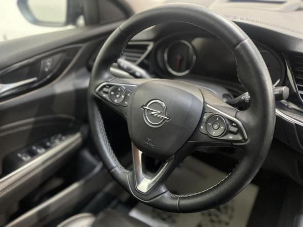 Opel Insignia II с пробегом 2018 года, цена 1 945 000 рублей, 198188 км, универсал, Автокод Объявления
