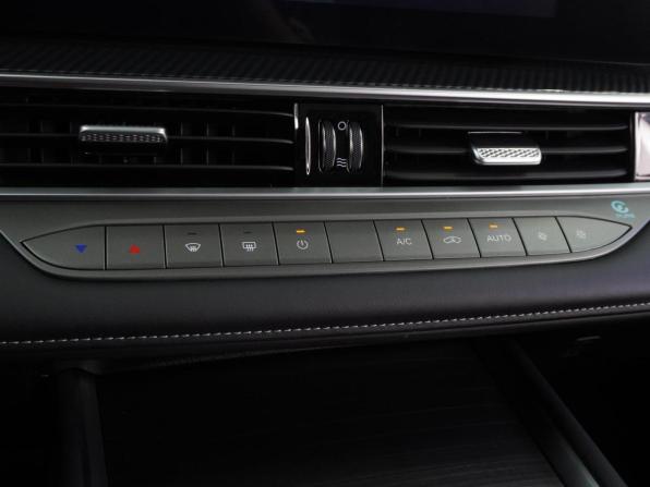Tenet T7 с пробегом 2025 года, цена 2 199 000 рублей, 28362 км, внедорожник, Автокод Объявления