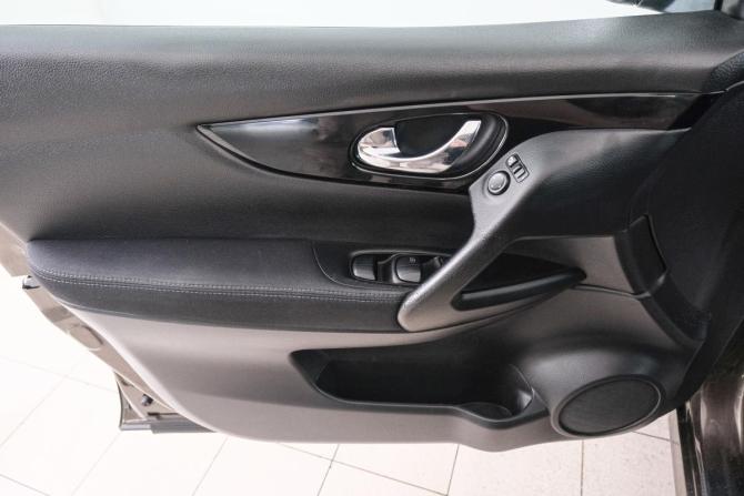 Nissan Qashqai II с пробегом 2014 года, цена 1 399 000 рублей, 132313 км, внедорожник, Автокод Объявления