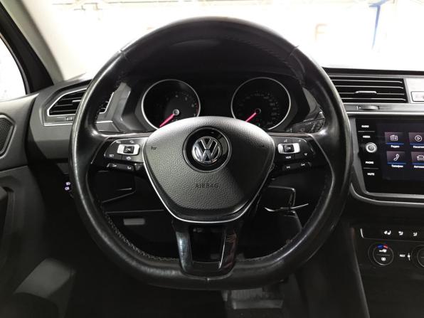 Volkswagen Tiguan II с пробегом 2019 года, цена 1 815 000 рублей, 142000 км, внедорожник, Автокод Объявления