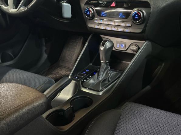 Hyundai Tucson III с пробегом 2018 года, цена 2 190 000 рублей, 111650 км, внедорожник, Автокод Объявления