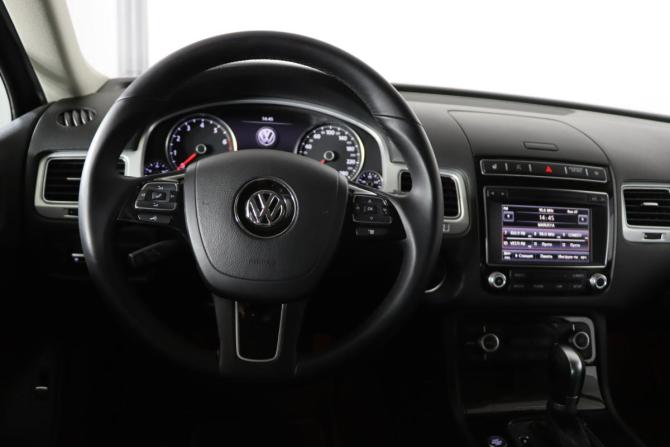 Volkswagen Touareg II Рестайлинг с пробегом 2016 года, цена 2 949 990 рублей, 101107 км, внедорожник, Автокод Объявления
