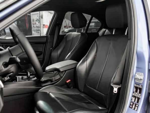 BMW 3 серии VI (F3x) Рестайлинг с пробегом 2018 года, цена 2 680 000 рублей, 158085 км, седан, Автокод Объявления