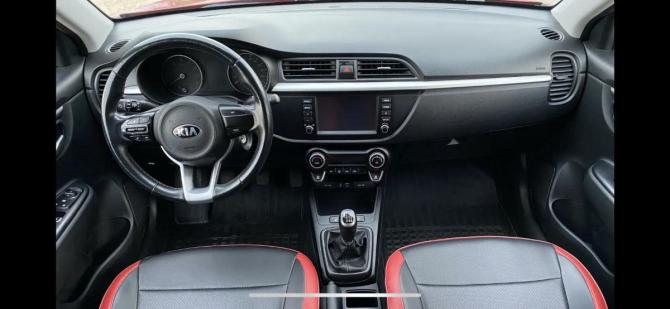 Kia Rio IV с пробегом 2018 года, цена 1 355 000 рублей, 51220 км, седан, Автокод Объявления
