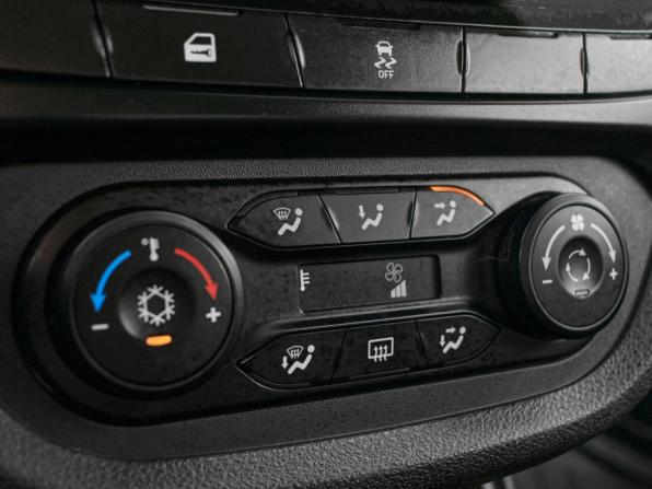 Lada (ВАЗ) Vesta I с пробегом 2020 года, цена 925 000 рублей, 122316 км, седан, Автокод Объявления