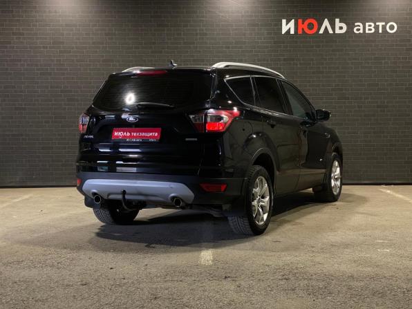 Ford Kuga II Рестайлинг с пробегом 2018 года, цена 1 650 000 рублей, 111038 км, внедорожник, Автокод Объявления