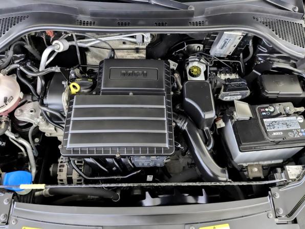 Volkswagen Polo VI с пробегом 2022 года, цена 1 595 000 рублей, 97115 км, лифтбек, Автокод Объявления