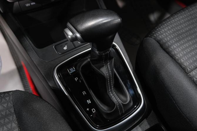 Kia Rio IV Рестайлинг с пробегом 2020 года, цена 1 699 000 рублей, 94400 км, седан, Автокод Объявления