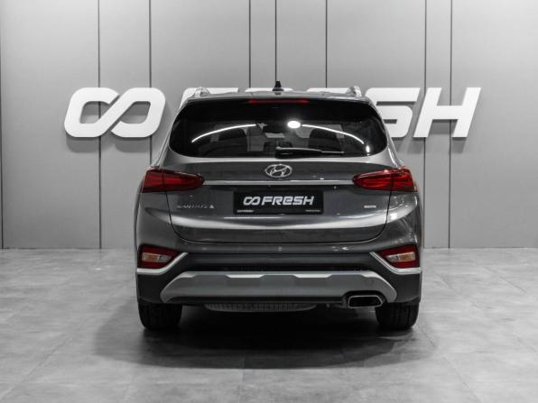 Hyundai Santa Fe IV с пробегом 2018 года, цена 2 749 000 рублей, 138967 км, внедорожник, Автокод Объявления