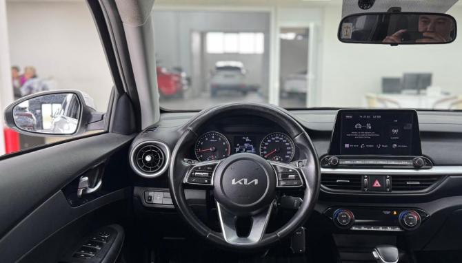 Kia Cerato IV Рестайлинг с пробегом 2021 года, цена 2 189 000 рублей, 130250 км, седан, Автокод Объявления