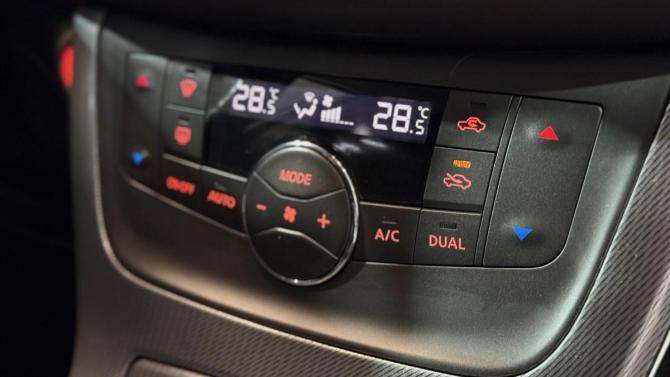 Nissan Sentra VII (B17) с пробегом 2014 года, цена 1 000 000 рублей, 120137 км, седан, Автокод Объявления