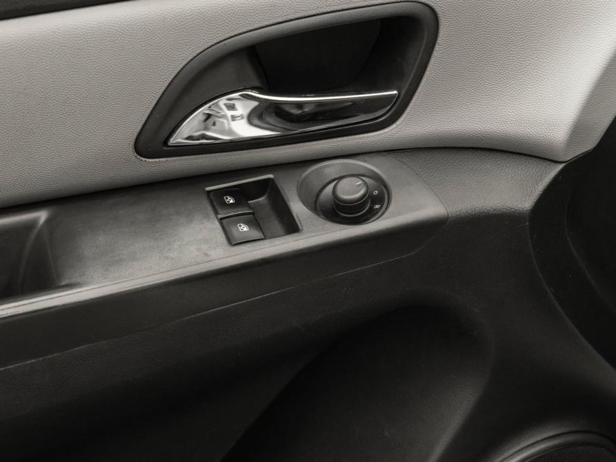 Chevrolet Cruze I Москва  - изображение 13