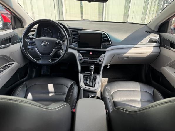 Hyundai Elantra VI (AD) Рестайлинг с пробегом 2018 года, цена 1 600 000 рублей, 131226 км, седан, Автокод Объявления