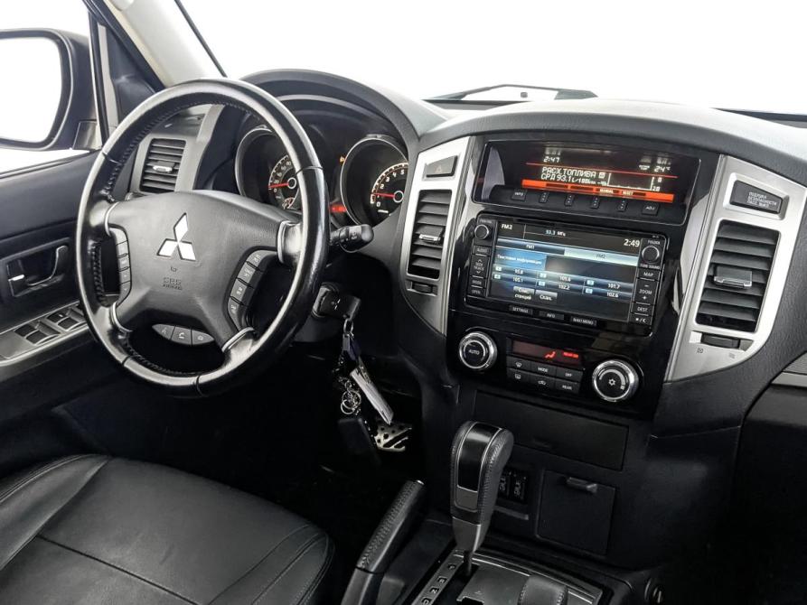 Mitsubishi Pajero IV Рестайлинг 2 Москва  - изображение 29