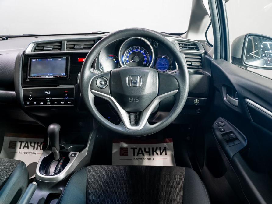 Honda Fit III Чита  - изображение 8