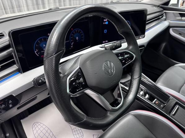 Volkswagen Lamando II с пробегом 2022 года, цена 2 850 000 рублей, 51744 км, лифтбек, Автокод Объявления