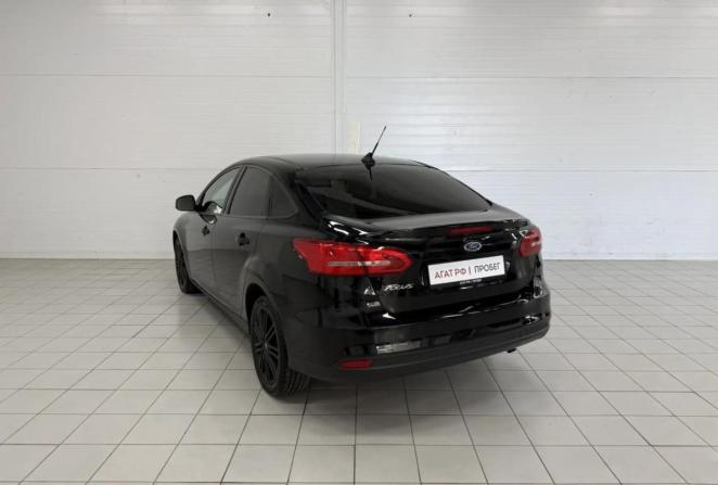 Ford Focus III Рестайлинг с пробегом 2017 года, цена 800 000 рублей, 234910 км, седан, Автокод Объявления