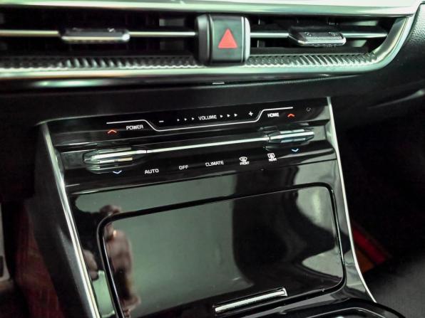Kia K5 III с пробегом 2020 года, цена 2 370 000 рублей, 109057 км, седан, Автокод Объявления