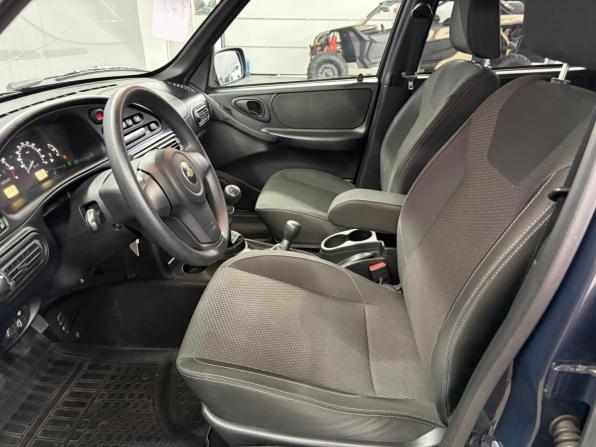 Chevrolet Niva I Рестайлинг с пробегом 2018 года, цена 877 000 рублей, 97311 км, внедорожник, Автокод Объявления