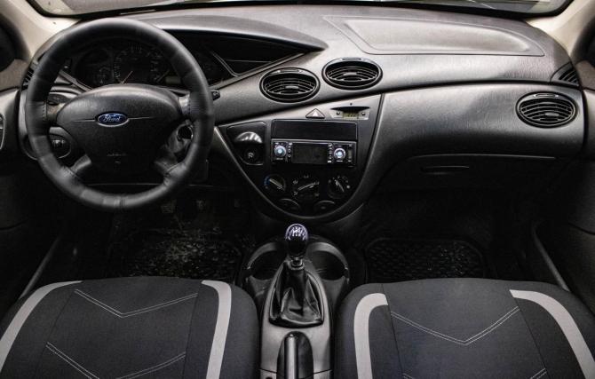Ford Focus I Рестайлинг с пробегом 2004 года, цена 349 000 рублей, 174514 км, седан, Автокод Объявления