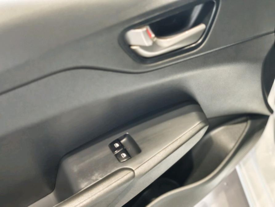 Hyundai Solaris II Челябинск  - изображение 8